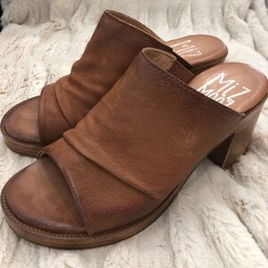 Super Cute! Miz Mooz Leather Heeled Mules